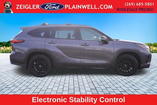 2023 Toyota Highlander XSE