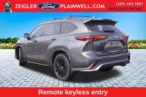 2023 Toyota Highlander XSE