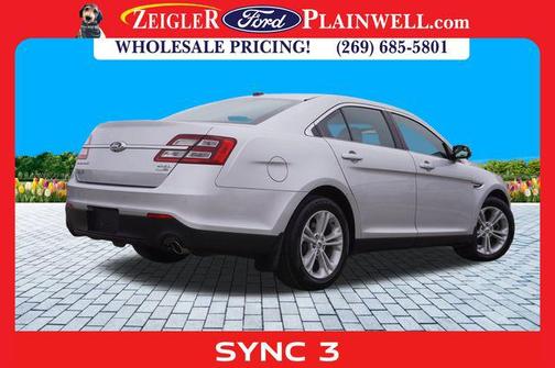 2016 Ford Taurus SEL