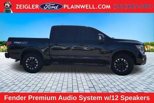 Super Black 2021 Nissan Titan PRO-4X
