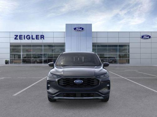 2025 Ford Escape ST-Line Elite