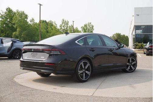 2023 Honda Accord Hybrid Base