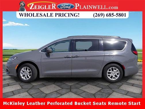 2022 Chrysler Pacifica Touring L