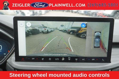 Rapid Red Metallic Tinted Clearcoat 2024 Ford Escape Platinum