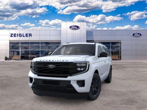 Oxford White 2026 Ford Expedition Platinum