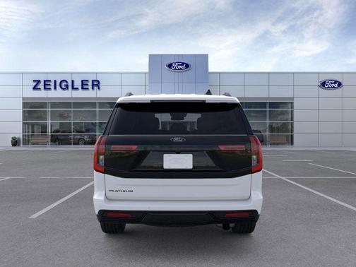 Oxford White 2026 Ford Expedition Platinum