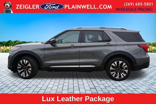 Gray Metallic 2025 Ford Explorer Platinum
