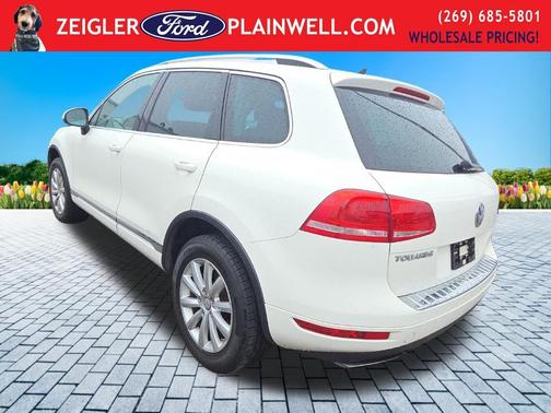 2011 Volkswagen Touareg VR6 Sport