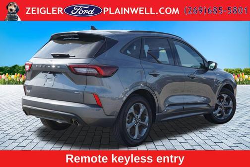Gray Metallic 2023 Ford Escape ST-Line Select