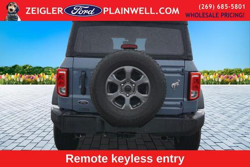 Gray 2023 Ford Bronco Big Bend