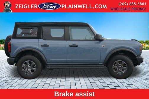 Gray 2023 Ford Bronco Big Bend