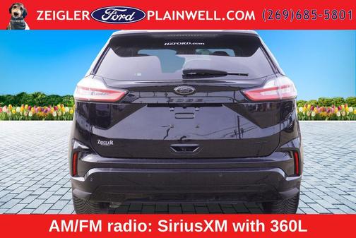 Black Metallic 2023 Ford Edge SE