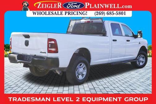 2024 RAM 3500 Tradesman Crew Cab 4x4 8' Box