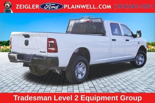 Bright White Clearcoat 2024 RAM 3500 Tradesman Crew Cab 4x4 8' Box