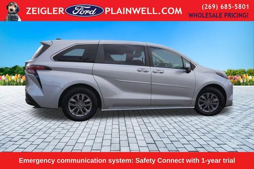 2021 Toyota Sienna LE