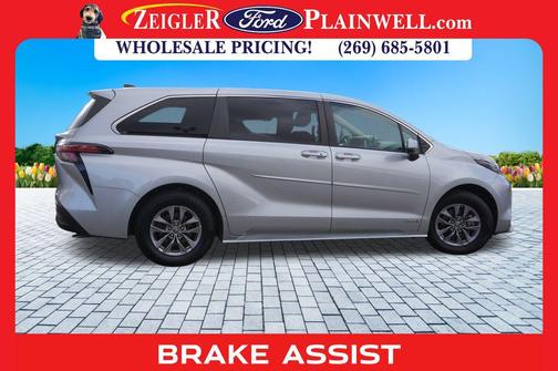 2021 Toyota Sienna LE
