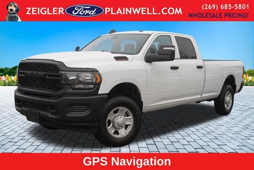 2023 RAM 3500 Tradesman Crew Cab 4x4 8' Box