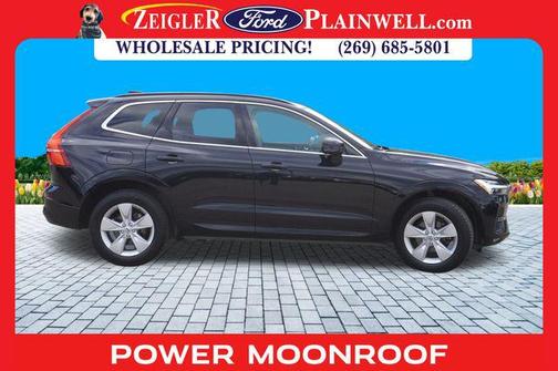 2022 Volvo XC60 B5 Momentum