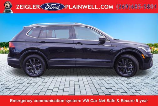 Black 2024 Volkswagen Tiguan 2.0T SE