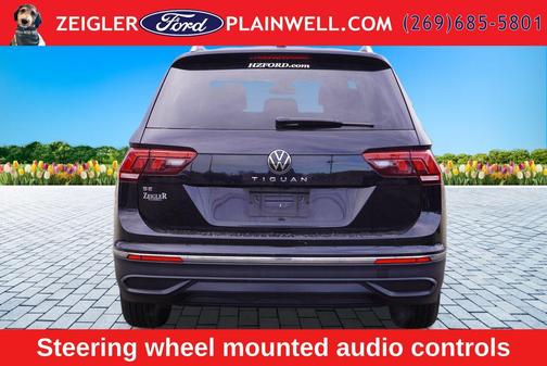 Black 2024 Volkswagen Tiguan 2.0T SE