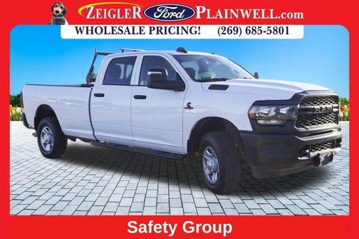 2024 RAM 3500 Tradesman Crew Cab 4x4 8' Box