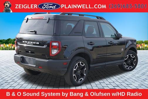 Shadow Black 2023 Ford Bronco Sport Outer Banks