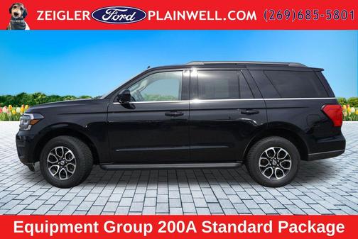 Black Metallic 2024 Ford Expedition XLT
