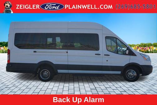Oxford White 2016 Ford Transit-350 XLT