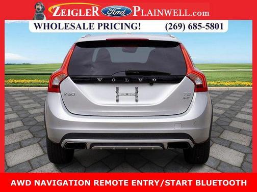 2017 Volvo V60 Cross Country T5