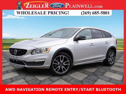 2017 Volvo V60 Cross Country T5