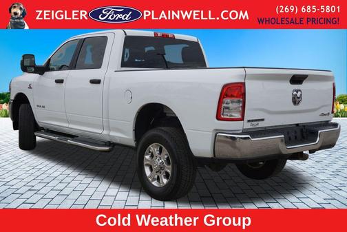 Bright White Clearcoat 2024 RAM 2500 Big Horn Crew Cab 4x4 6'4' Box