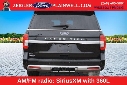 Black Metallic 2022 Ford Expedition XLT