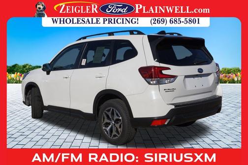 2024 Subaru Forester Premium