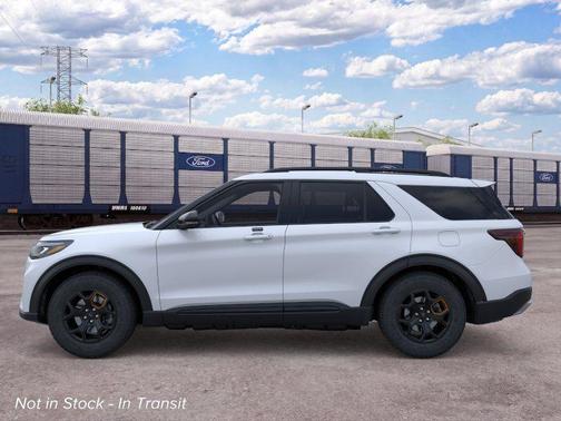 Space White Metallic 2026 Ford Explorer Tremor