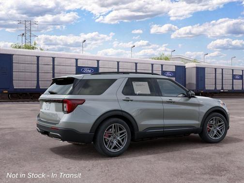 Avalanche Gray 2027 Ford Explorer ST-Line