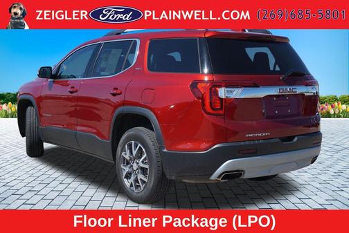 Volcanic Red Tintcoat 2023 GMC Acadia AWD SLT