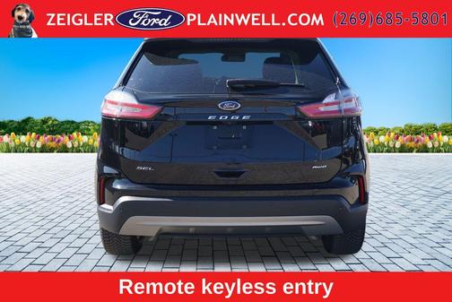 Agate Black Metallic 2023 Ford Edge SEL