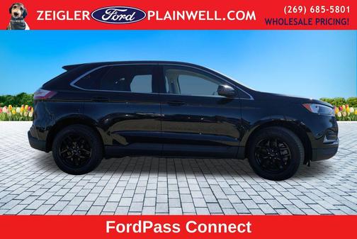 Agate Black Metallic 2023 Ford Edge SEL