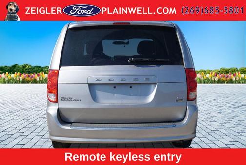 Billet Silver Metallic Clearcoat 2016 Dodge Grand Caravan AVP/SE