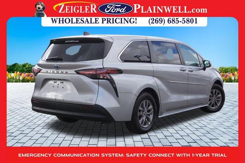 2021 Toyota Sienna LE
