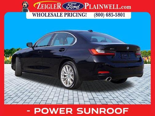 2024 BMW 330 i xDrive