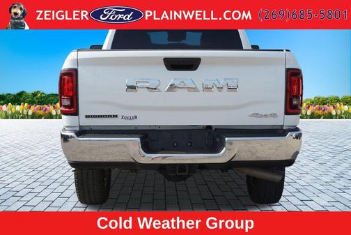 Bright White Clearcoat 2025 RAM 2500 Big Horn Crew Cab 4x4 6'4' Box