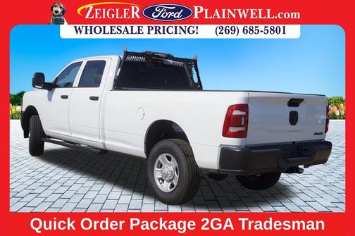 2024 RAM 3500 Tradesman Crew Cab 4x4 8' Box