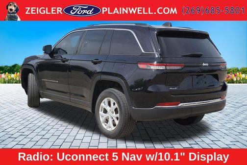 Diamond Black Crystal Pearlcoat 2023 Jeep Grand Cherokee Limited