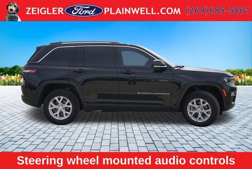 Diamond Black Crystal Pearlcoat 2023 Jeep Grand Cherokee Limited