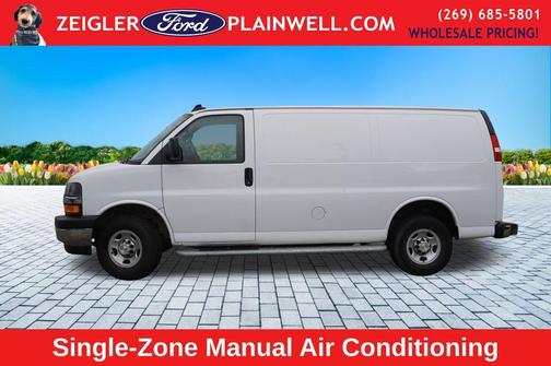 2024 Chevrolet Express 2500 Work Van
