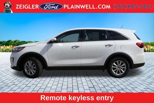 Snow White Pearl 2019 Kia Sorento LX