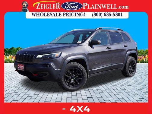 2019 Jeep Cherokee Trailhawk
