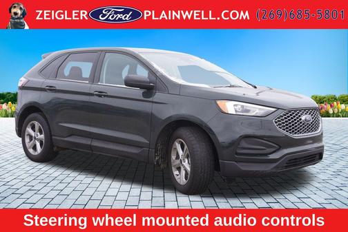 Forged Green Metallic 2023 Ford Edge SE