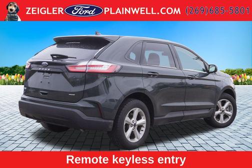 Forged Green Metallic 2023 Ford Edge SE